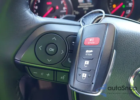 2022 Toyota Camry Xse z USA, uszkodzony, nr VIN 4T1K61AK7NU066909